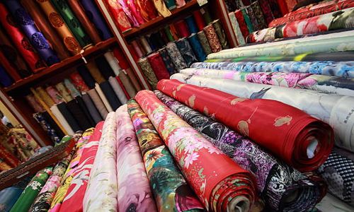 [C11T3] - The story of silk