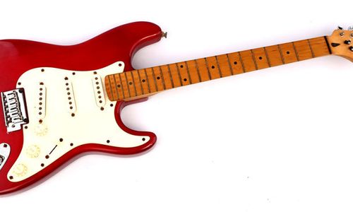 [Trainer] - THE history of the electric guitar